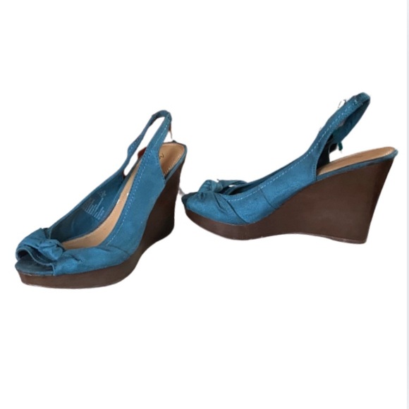 American Eagle Wedge Heels Blue Aqua Turquoise Open Peep Toe Retro Suede Size 11 - Picture 2 of 7